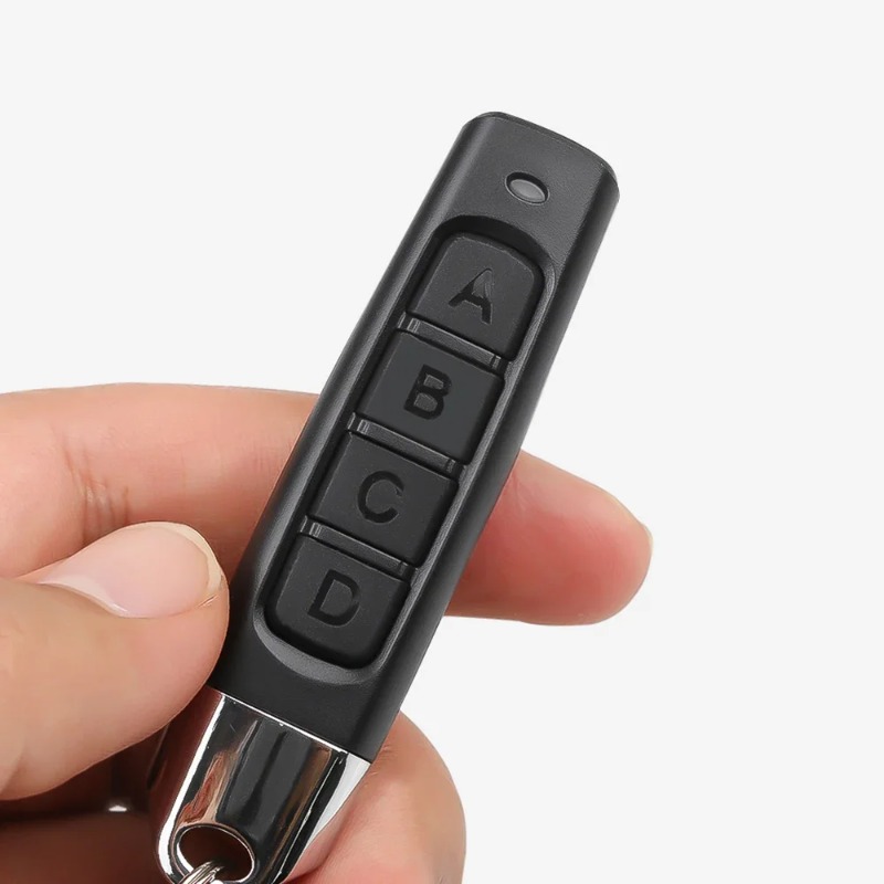 Controle Remoto Universal de A - Bottle Opener Keyring avaliação e preço